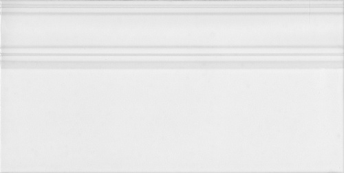 Плинтус FME006R Монфорте белый матовый обрезной 20x40x1,6, Kerama Marazzi (Керама Марацци)